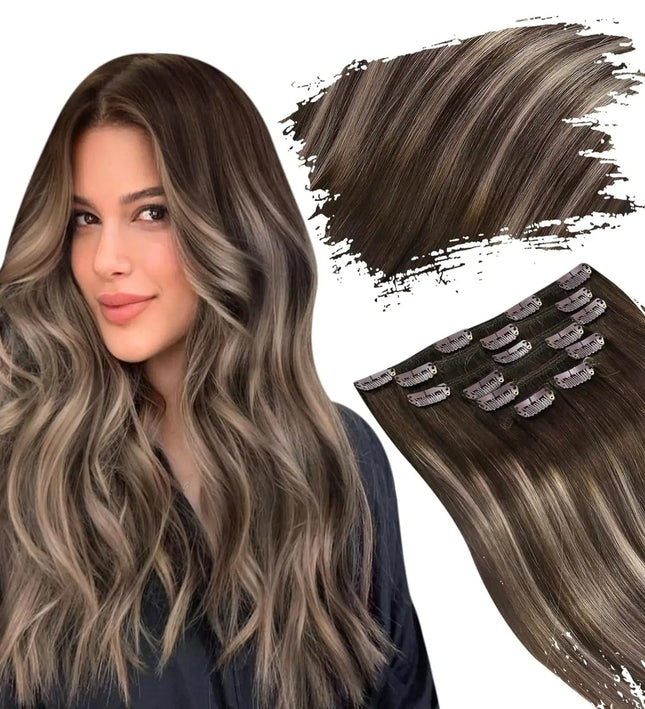 Extension capillaire à clip brun cendré pour un look naturel et élégant féminin.