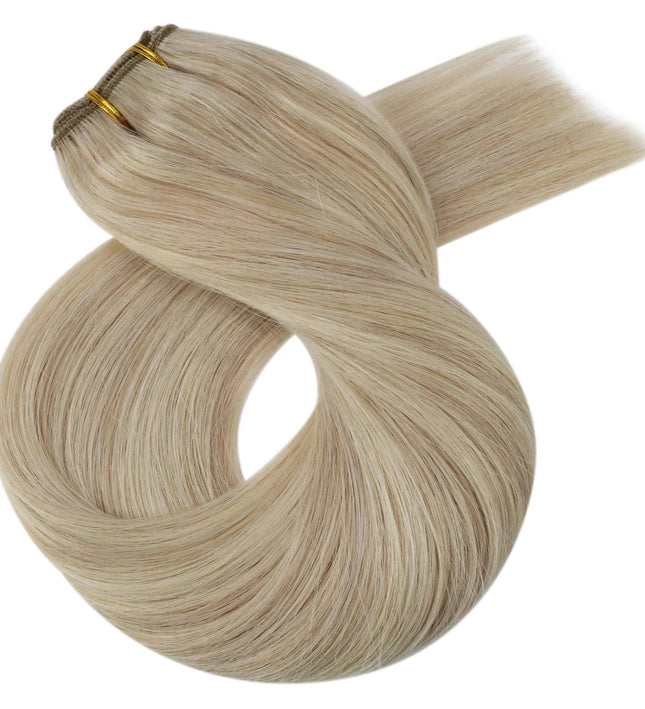 Extension de cheveux lisse blond platine naturel pour un look élégant et sophistiqué