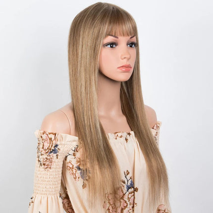 Perruque lisse blonde longue à frange en cheveux naturels pour un style élégant et moderne