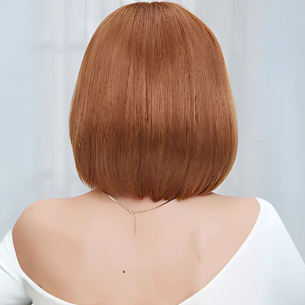 Perruque carrée rousse élégante avec frange en cheveux synthétiques pour femme moderne