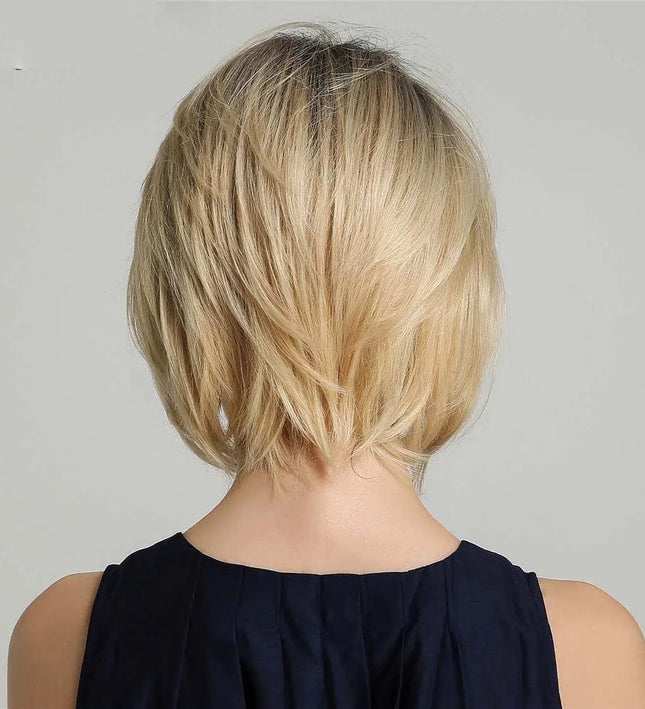 Perruque blonde courte stylée carrée en fibre mixte pour un look moderne et naturel