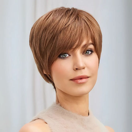 Perruque courte pixie naturelle avec frange élégante en cheveux humains pour femme moderne