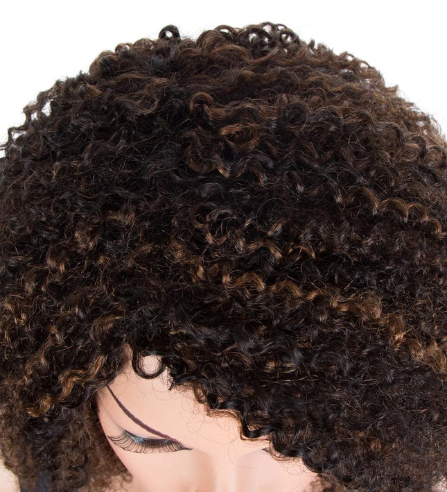 Perruque afro en cheveux naturels bouclés avec nuances brunes pour femme élégant.