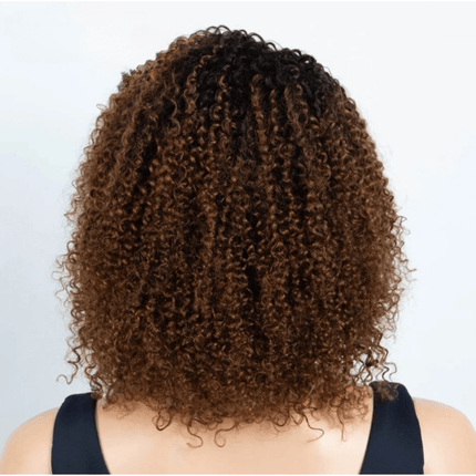 Perruque bouclée afro en cheveux naturels bruns pour un look volumineux et authentique