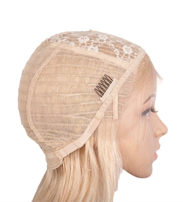 Perruque blonde lisse en cheveux naturels avec bonnet en dentelle pour femme