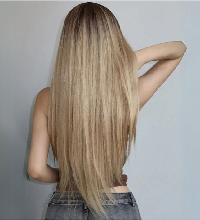 Perruque longue blonde synthétique à raideur naturelle avec frange élégante pour femme.