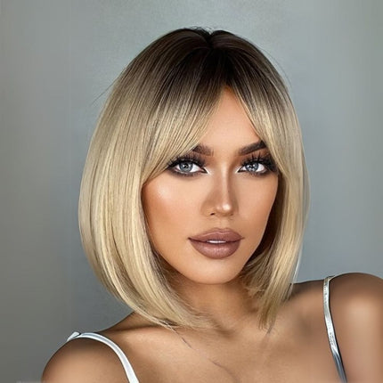 Perruque femme carré blonde ombrée raide synthétique