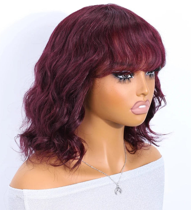 Perruque femme carré court ondulé bordeaux en cheveux naturels pour un look élégant