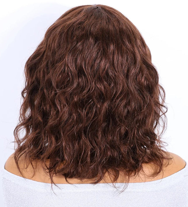 Perruque mi-longue carré ondulé en cheveux naturels pour un style élégant et féminin.