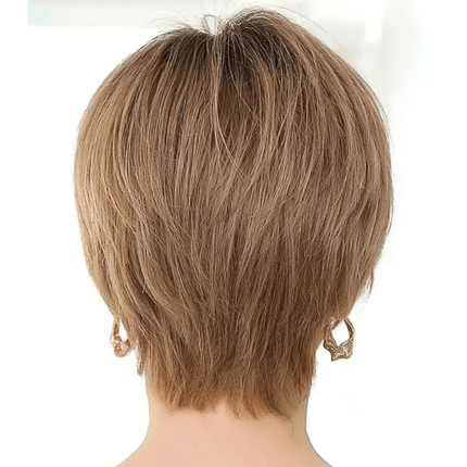 Perruque courte en cheveux naturels avec frange droite pour un style moderne et féminin