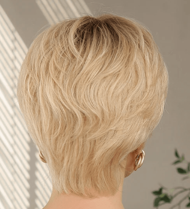 Perruque femme courte cheveux naturels à frange