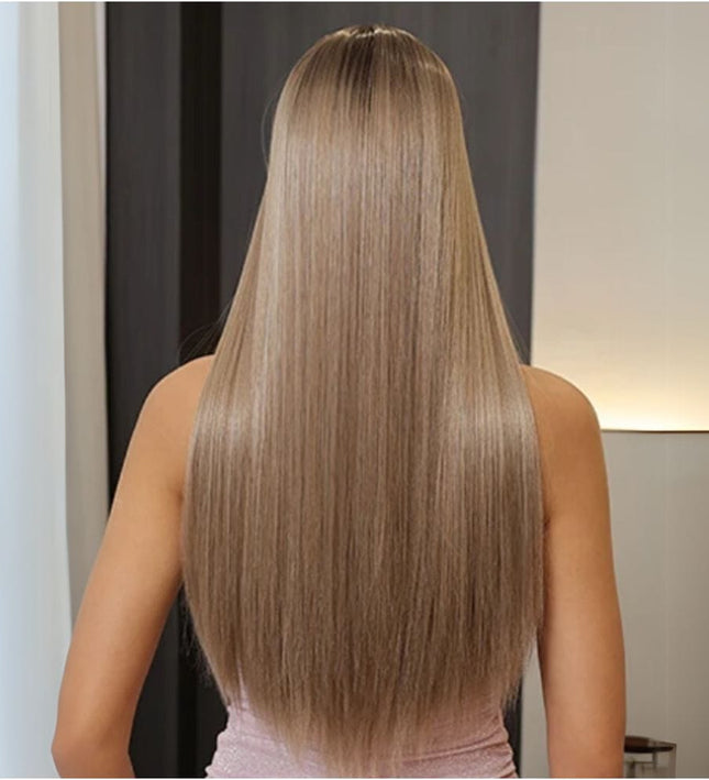 Perruque synthétique longue et lisse couleur châtain clair pour femme moderne