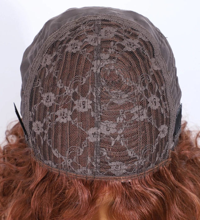 Perruque mi-longue bouclée en cheveux naturels pour femme avec bonnet en dentelle