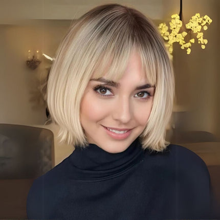 Perruque blonde naturelle style carré avec frange pour un look féminin et moderne