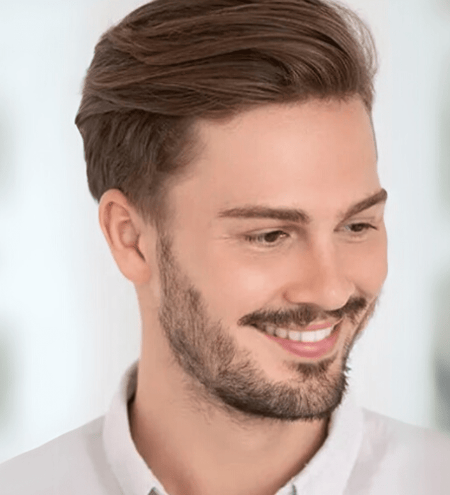 Postiche discret en cheveux naturels pour homme avec effet coiffé naturel