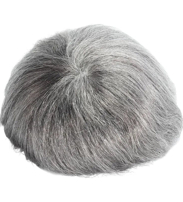 Toupet court en cheveux naturels gris pour homme, aspect réaliste et élégant.