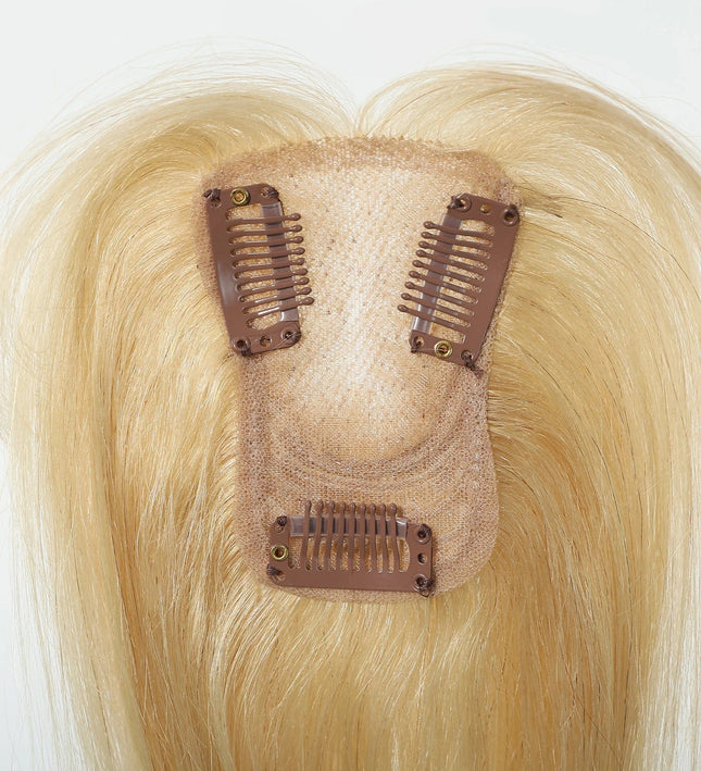 Toupet volumineux blond naturel avec frange et clips intégrés pour fixation facile